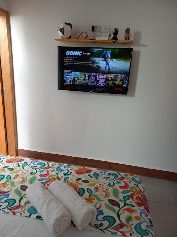 Casinha Aconchegante No Centro De Bonito I Tv, Ar-Condicionado, Bicicletas, Rede, Cozinha E Wi-Fi 20Mb Villa Buitenkant foto